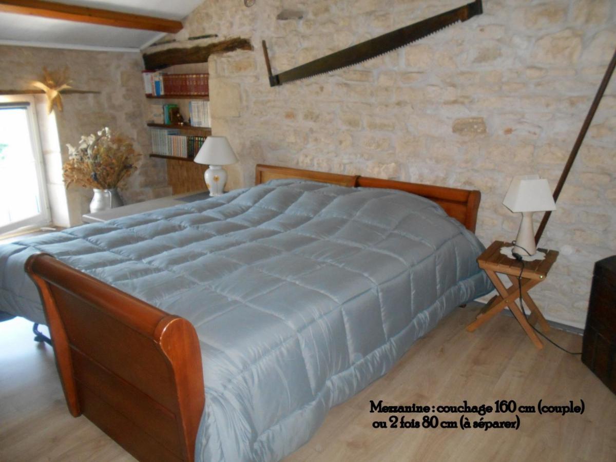 Marais Poitevin Bord Riviere Peche ,Barque, Velos, Wifi, Linge, Cheminee, Cuisine, Terrain De Boules La Taillee Dış mekan fotoğraf